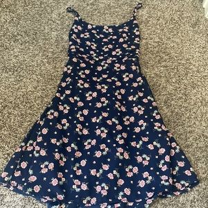 Navy Floral dress size small
